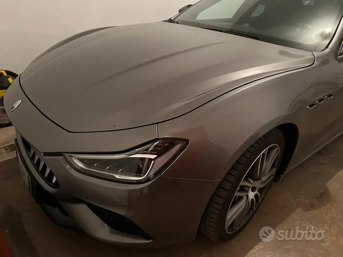 Usata Maserati Ghibli 275 CV (202 kW) 2020 Berlina
