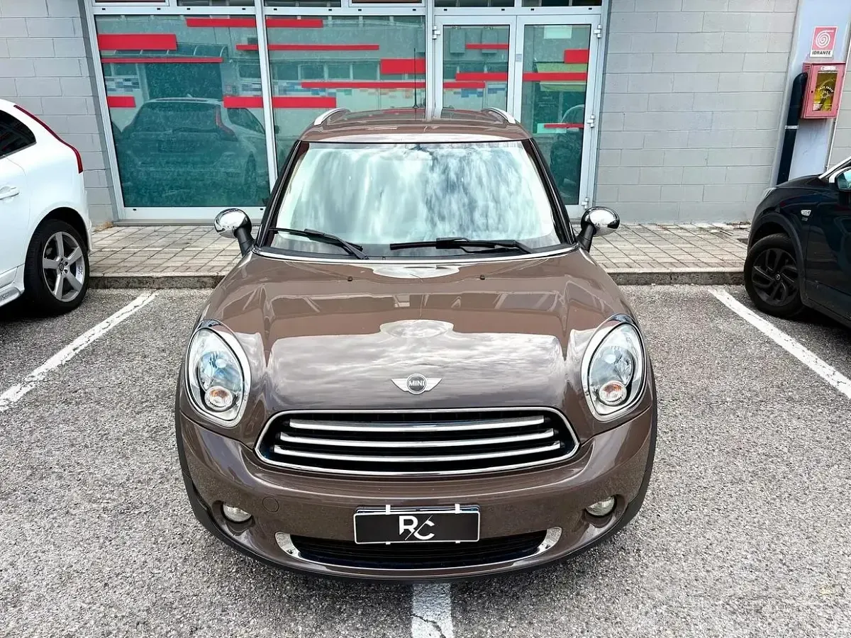 Usata Mini Countryman 90 CV (66 kW) 2012 Marrone SUV