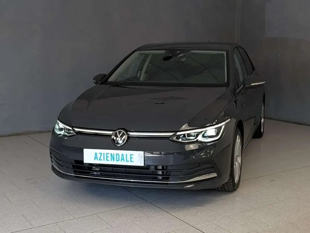 Usata VW Golf VIII Style 131 CV (96 kW) 2024 Berlina