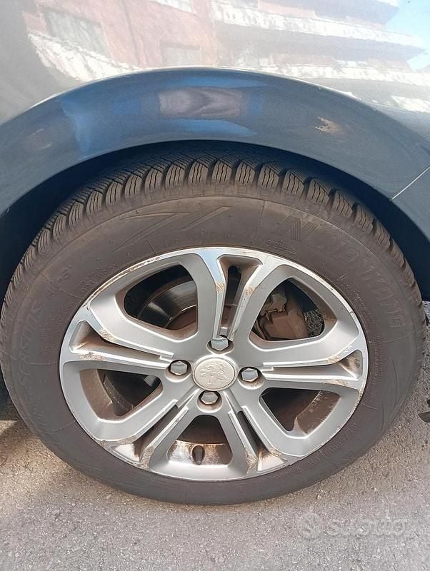 Usata Peugeot 208 Access 68 CV (50 kW) 2012 Grigio Utilitaria