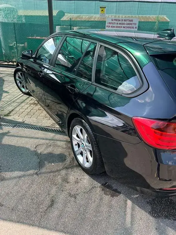 Usata BMW 316 Efficient Dynamics 116 CV (85 kW) 2014 Nero Station wagon