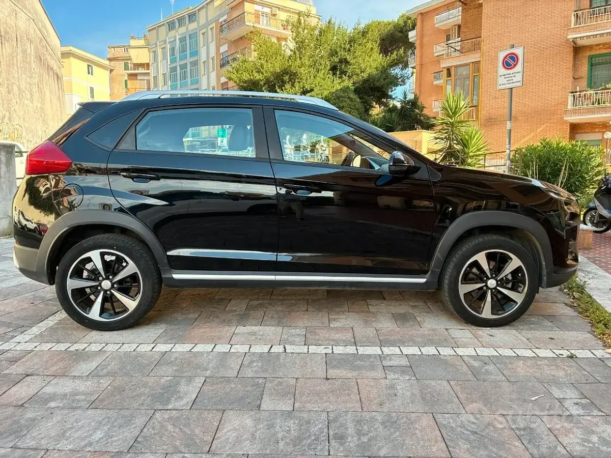 Usata DR DR 3.0 114 CV (83 kW) 2024 Nero SUV