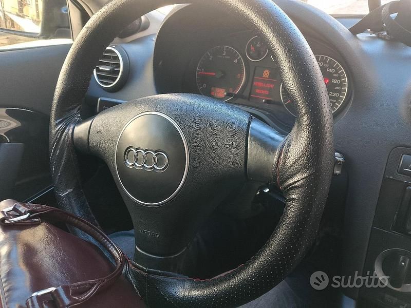 Usata Audi A3 105 CV (77 kW) 2005 Nero Utilitaria