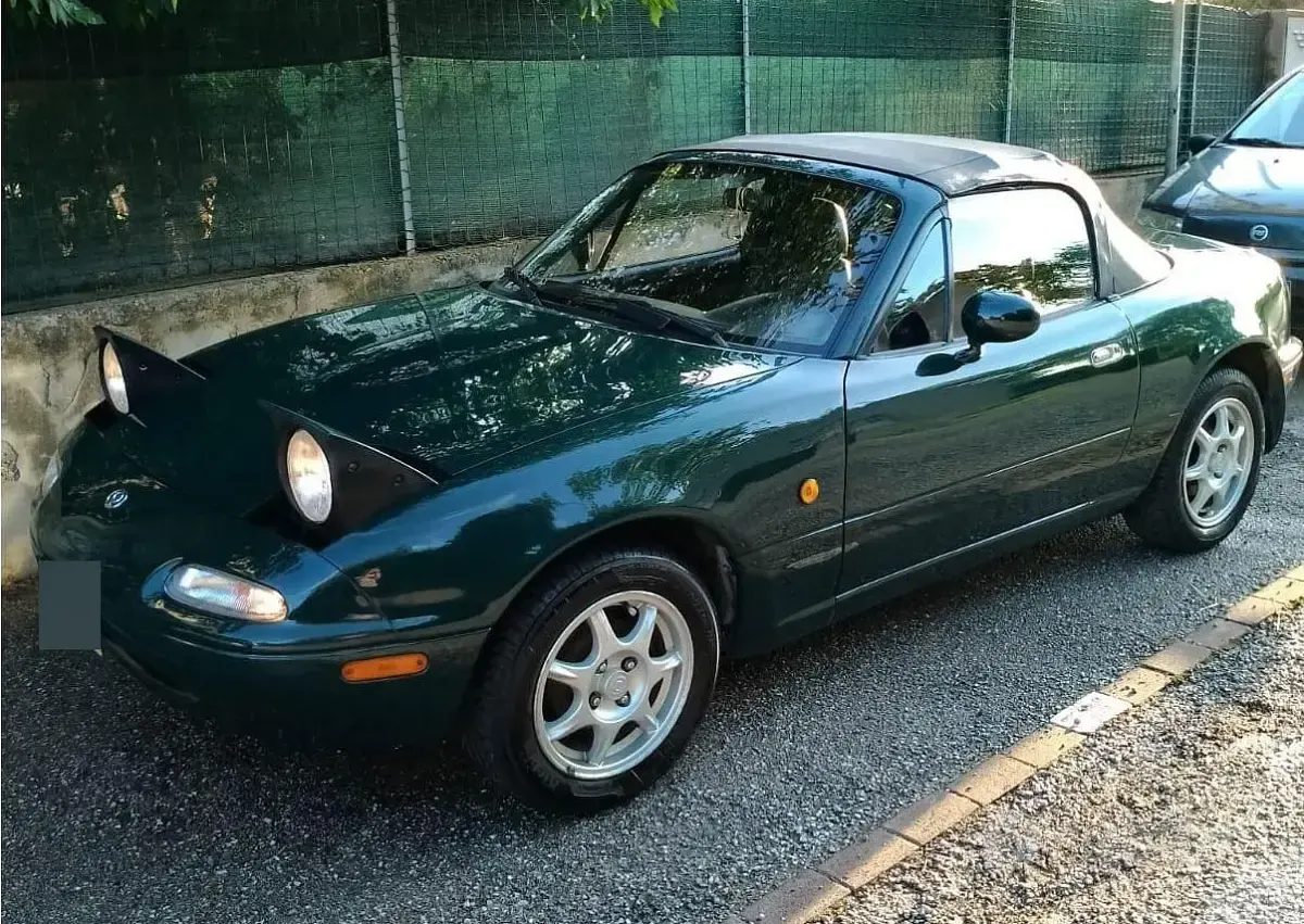 Usata Mazda MX5 90 CV (66 kW) 1995 Verde Cabrio
