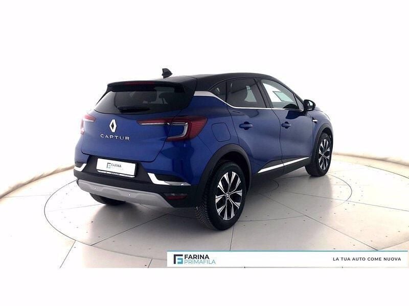 Usata Renault Captur Techno 90 CV (66 kW) 2024 Blu iron / tetto nero SUV