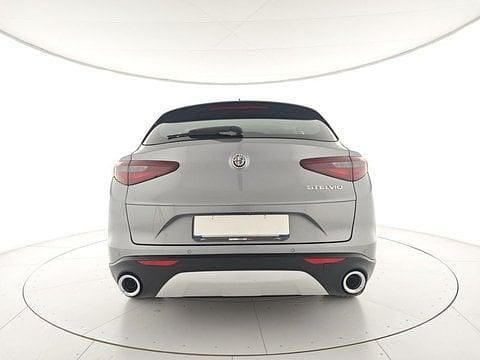 Usata Alfa Romeo Stelvio Business 160 CV (117 kW) 2020 Grigio scuro SUV
