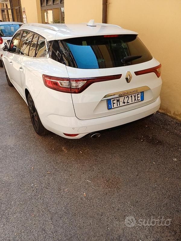 Usata Renault Mégane IV 116 CV (85 kW) 2018 Bianco Berlina