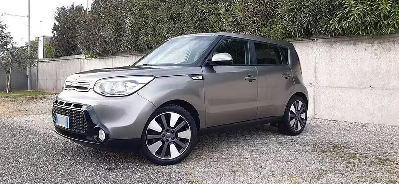 Usata Kia Soul 136 CV (100 kW) 2016 SUV