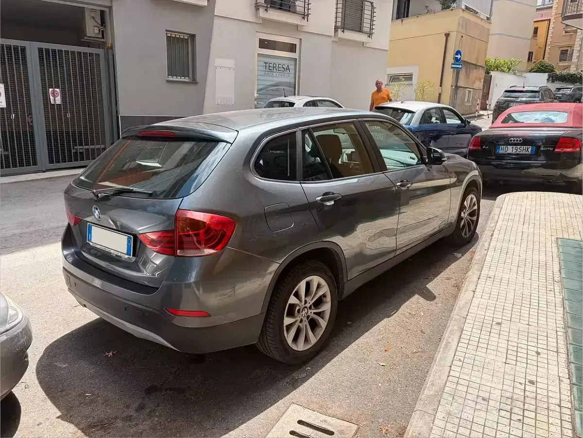 Usata BMW X1 143 CV (105 kW) 2014 Grigio SUV