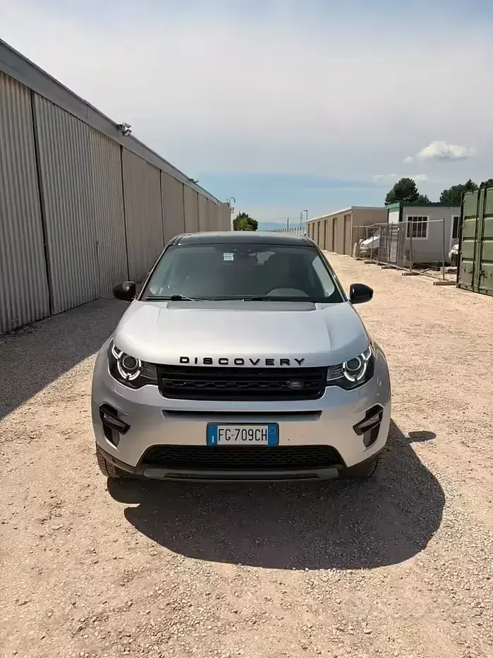 Usado Land Rover Discovery Sport 190 HP (139 kW) 2017 Cinzento SUV