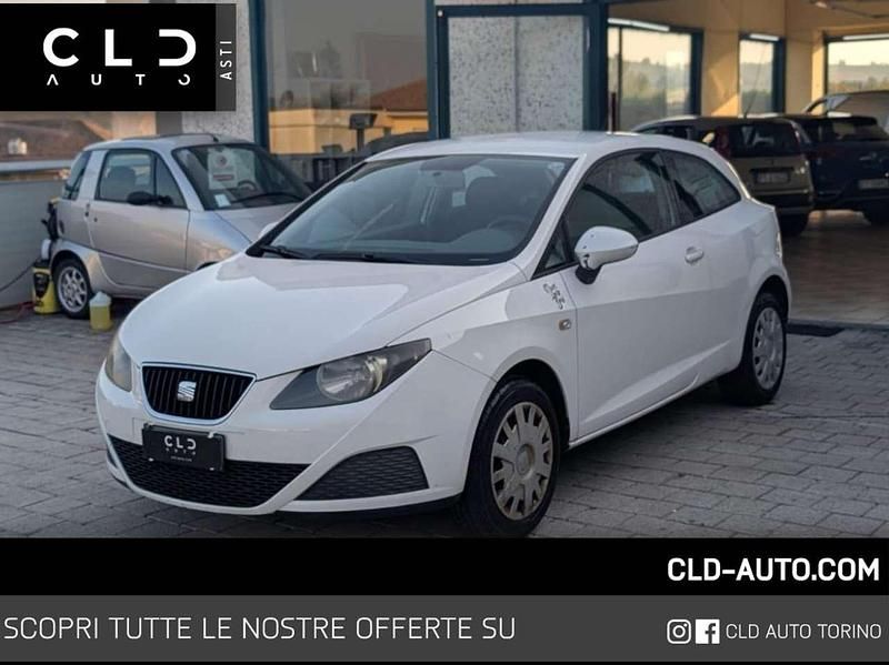 Bianco Usata 2009 Seat Ibiza Style Tre volumi | 3200 € (Buon prezzo) - Immagine 1/4