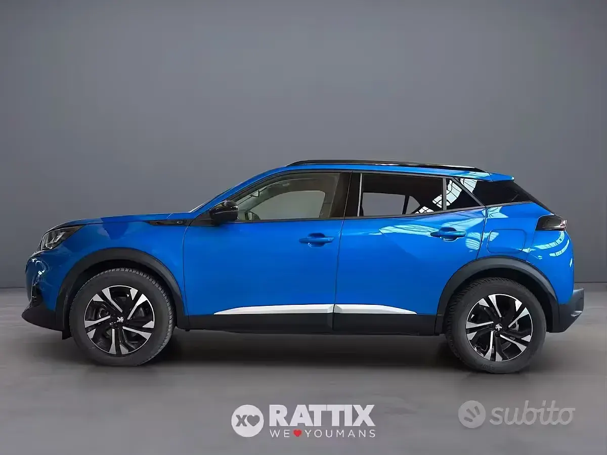 Usata Peugeot 2008 Allure 100 kW (136 CV) 2022 Bluazzurro SUV