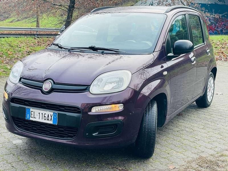 Usata Fiat Panda Easy 69 CV (50 kW) 2012 Lilla Utilitaria
