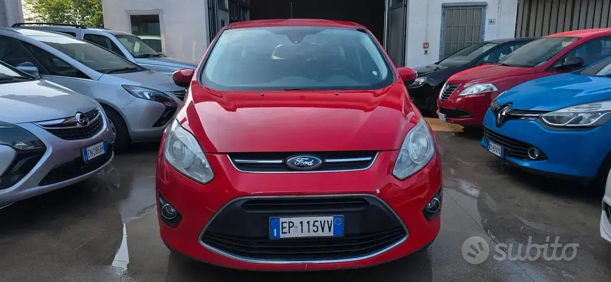 Usata Ford C-MAX Titanium 116 CV (85 kW) 2013 Rosso Monovolume