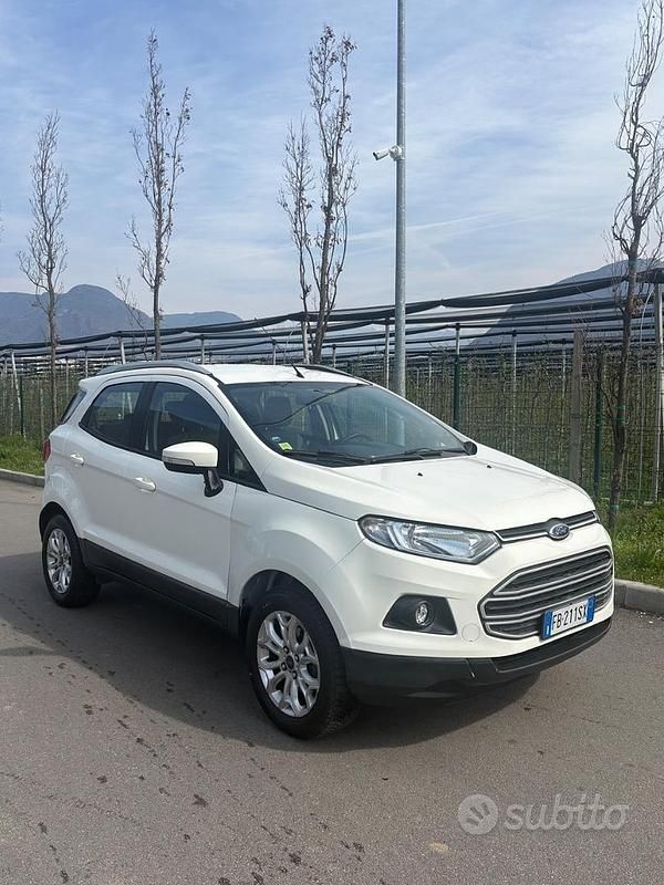 Usata Ford Ecosport 125 CV (91 kW) 2015 Bianco SUV