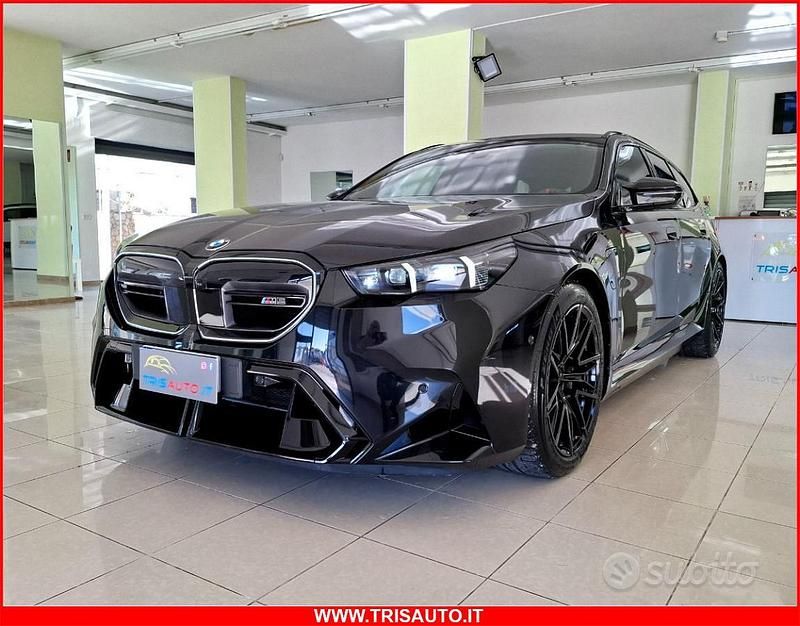 Usata BMW M5 Comfort Edition 727 CV (534 kW) 2025 Nero Station wagon