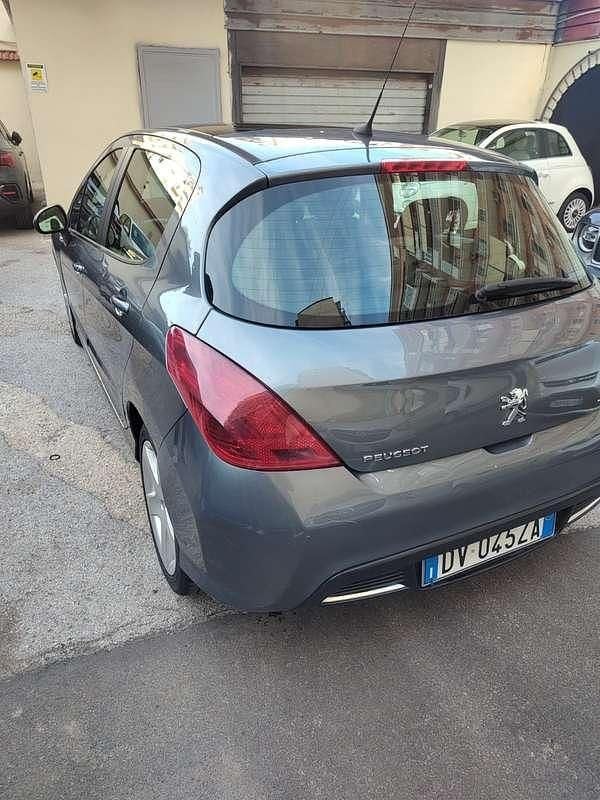 Usata Peugeot 308 109 CV (80 kW) 2009 Grigio Berlina