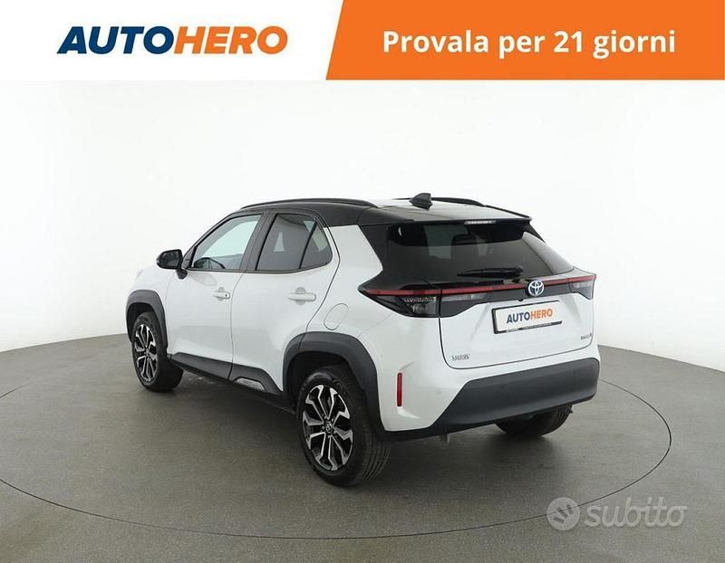 Usata Toyota Yaris Cross Trend 92 CV (67 kW) 2023 Bianco SUV