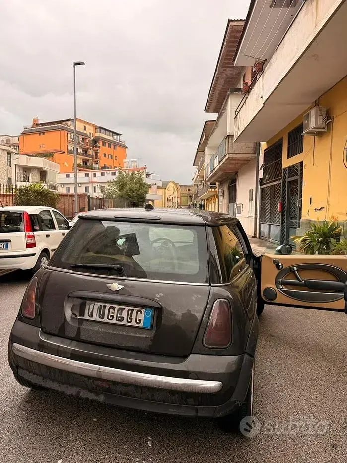 Usata Mini Cooper 88 CV (64 kW) 2006 Utilitaria