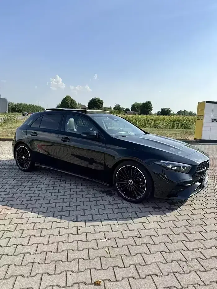 Usata Mercedes 200 Premium 150 CV (110 kW) 2025 Nero Berlina