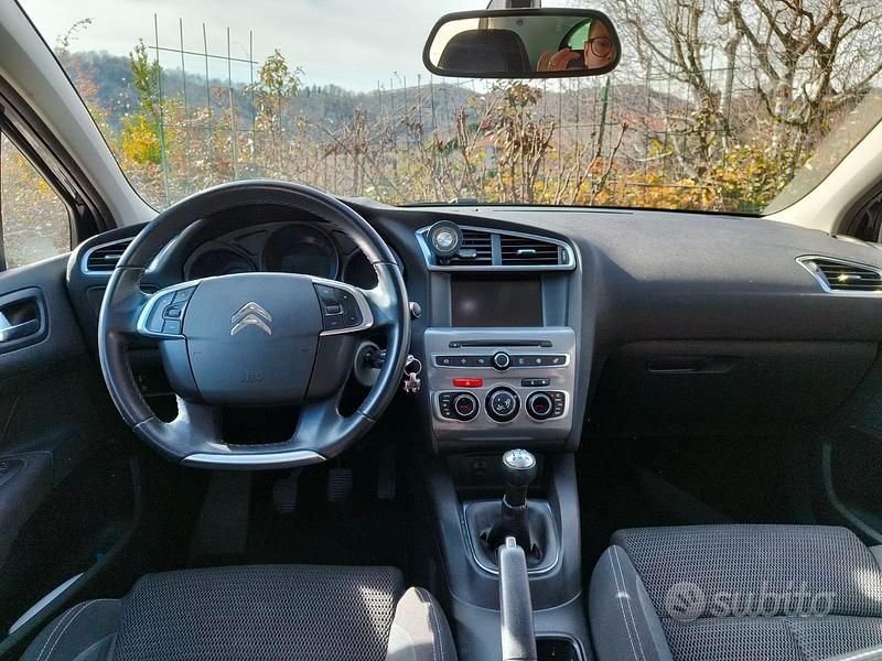 Usata Citroën C4 100 CV (73 kW) 2016 Nero Berlina