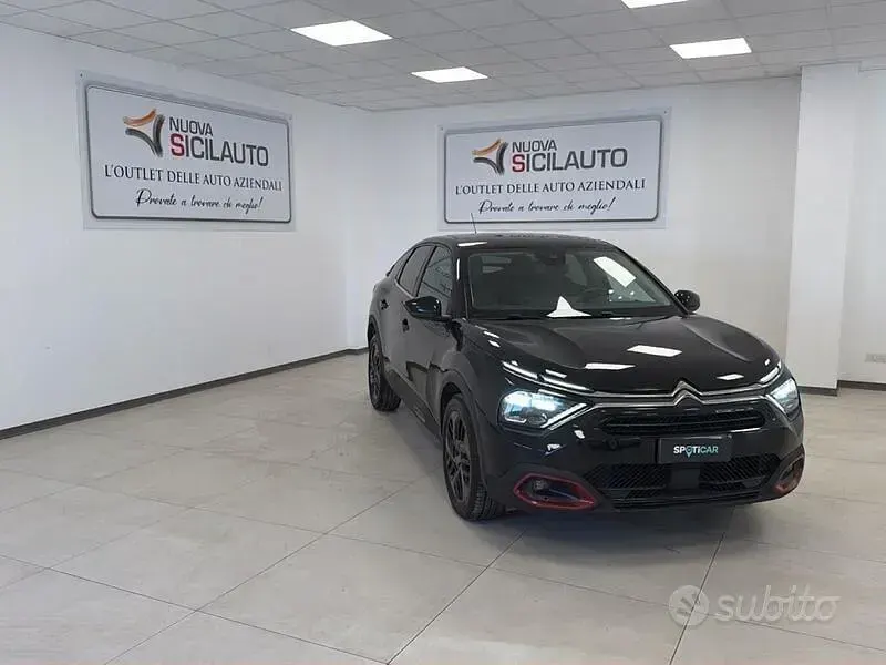 Usata Citroën C4 Shine 131 CV (96 kW) 2022 Nero Berlina