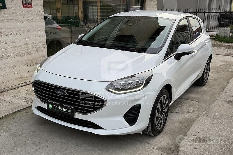 Usata Ford Fiesta Titanium 75 CV (55 kW) 2022 Bianco Utilitaria