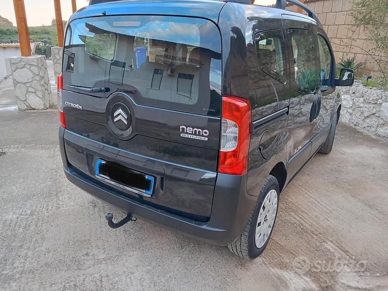 Usata Citroën Nemo 75 CV (55 kW) 2014 Nero Monovolume