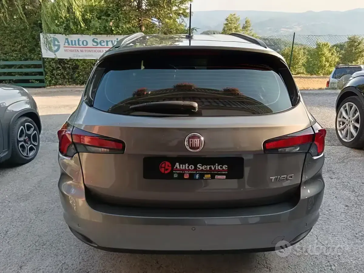 Usata Fiat Tipo Lounge 120 CV (88 kW) 2020 Grigio Station wagon