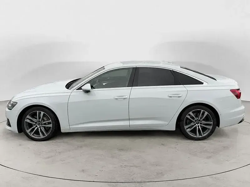 Usata Audi A6 Business 286 CV (210 kW) 2022 Bianco Utilitaria