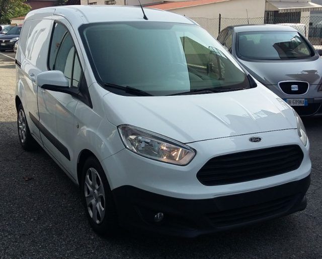 Usata Ford Transit Trend 95 CV (69 kW) 2018 Bianco pastello Furgone