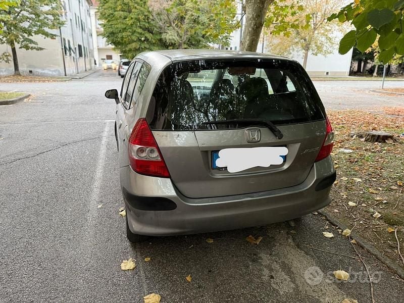 Usata Honda Jazz 2005 Grigio Utilitaria