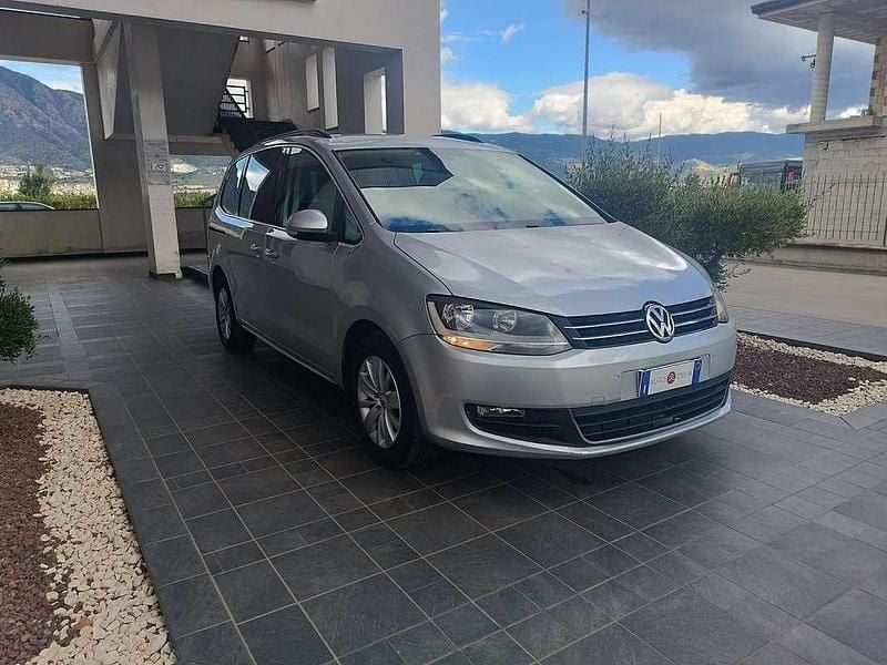 Usata VW Sharan Highline 140 CV (102 kW) 2011 Argento Monovolume