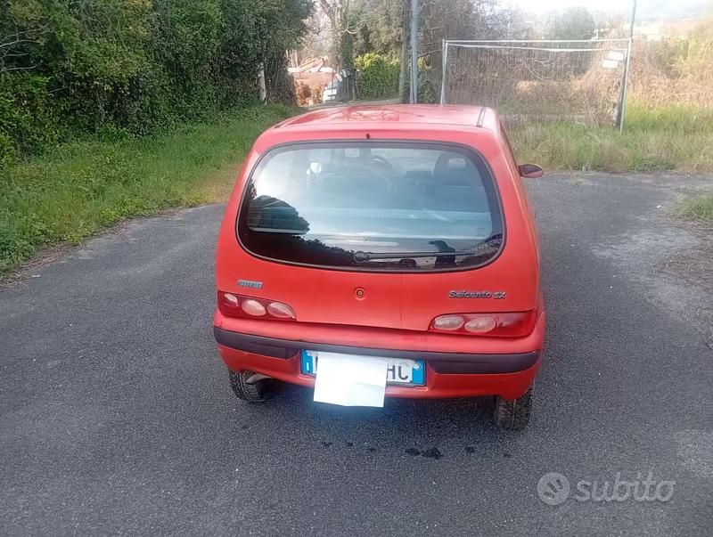 Usata Fiat 600 2001 Rosso Berlina