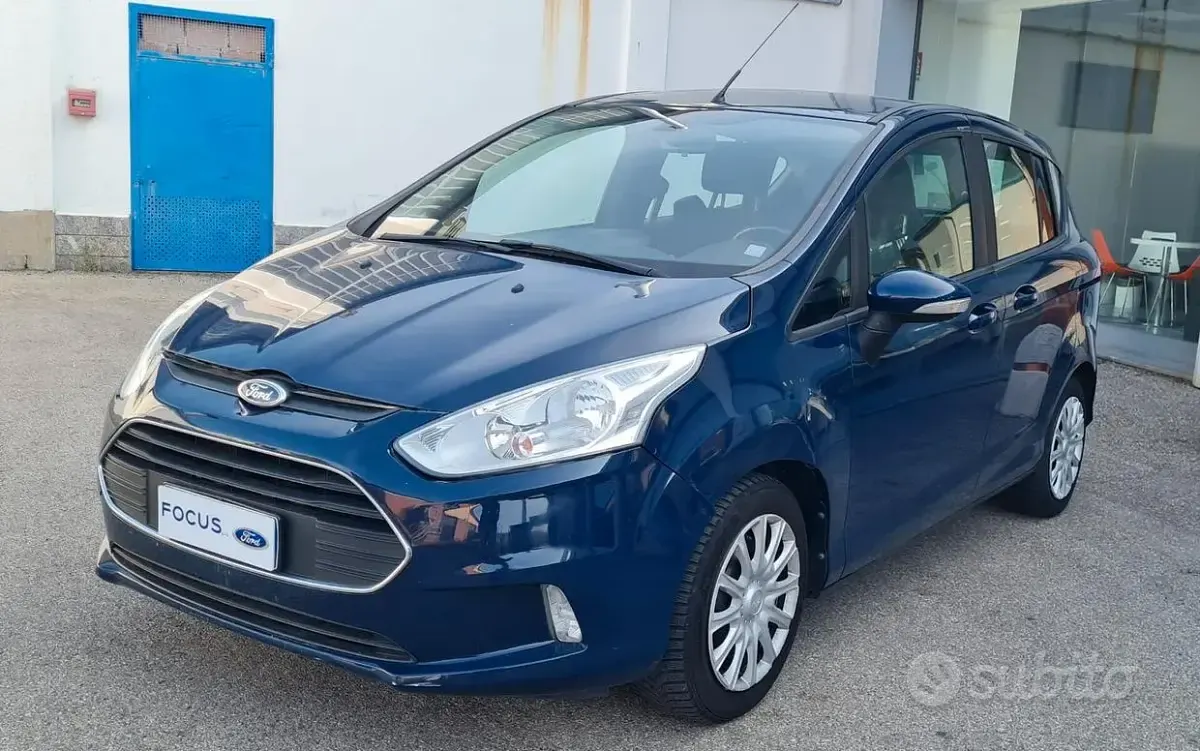 Usata Ford B-MAX 75 CV (55 kW) 2017 Blu/azzurro Monovolume