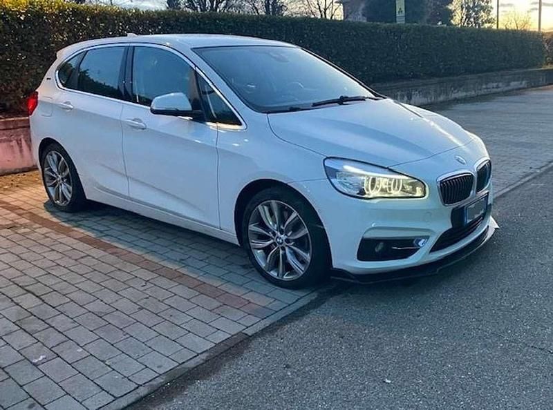 Usata BMW 225 Active Tourer Luxury Line 231 CV (169 kW) 2016 Monovolume