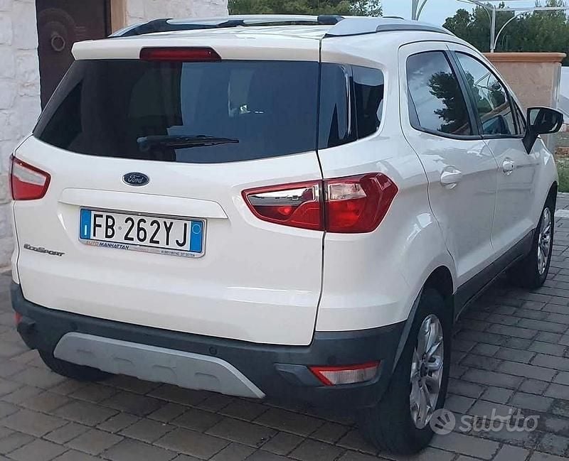 Usata Ford Ecosport Titanium 95 CV (69 kW) 2016 Bianco SUV