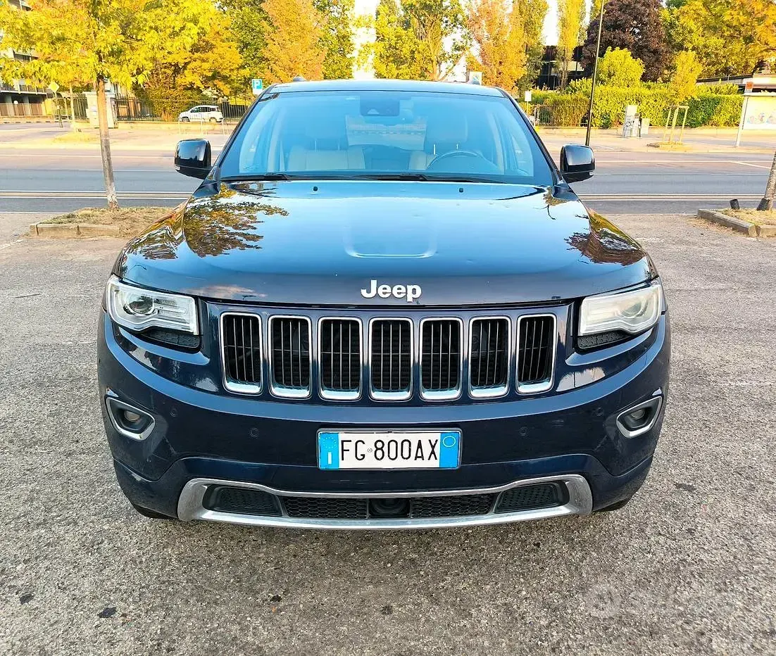 Usata Jeep Grand Cherokee Overland 250 CV (183 kW) 2016 Blu SUV