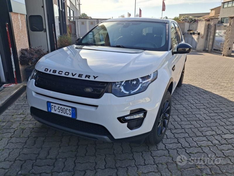 Bianco Usata 2016 Land Rover Discovery Sport SUV | 16.000 € (Buon prezzo) - Immagine 1/4