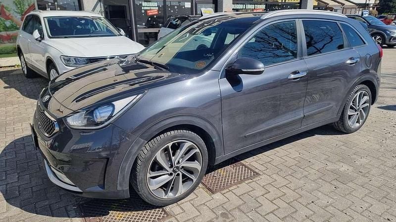 Usata Kia Niro Style 105 CV (77 kW) 2019 Nero SUV