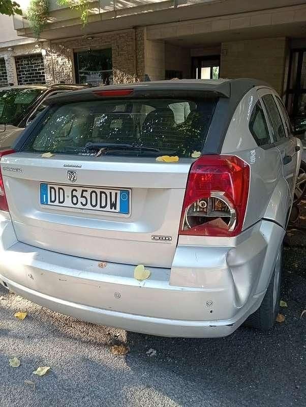 Argento Usata 2006 Dodge Caliber Due volumi | 1170 € - Immagine 1/4