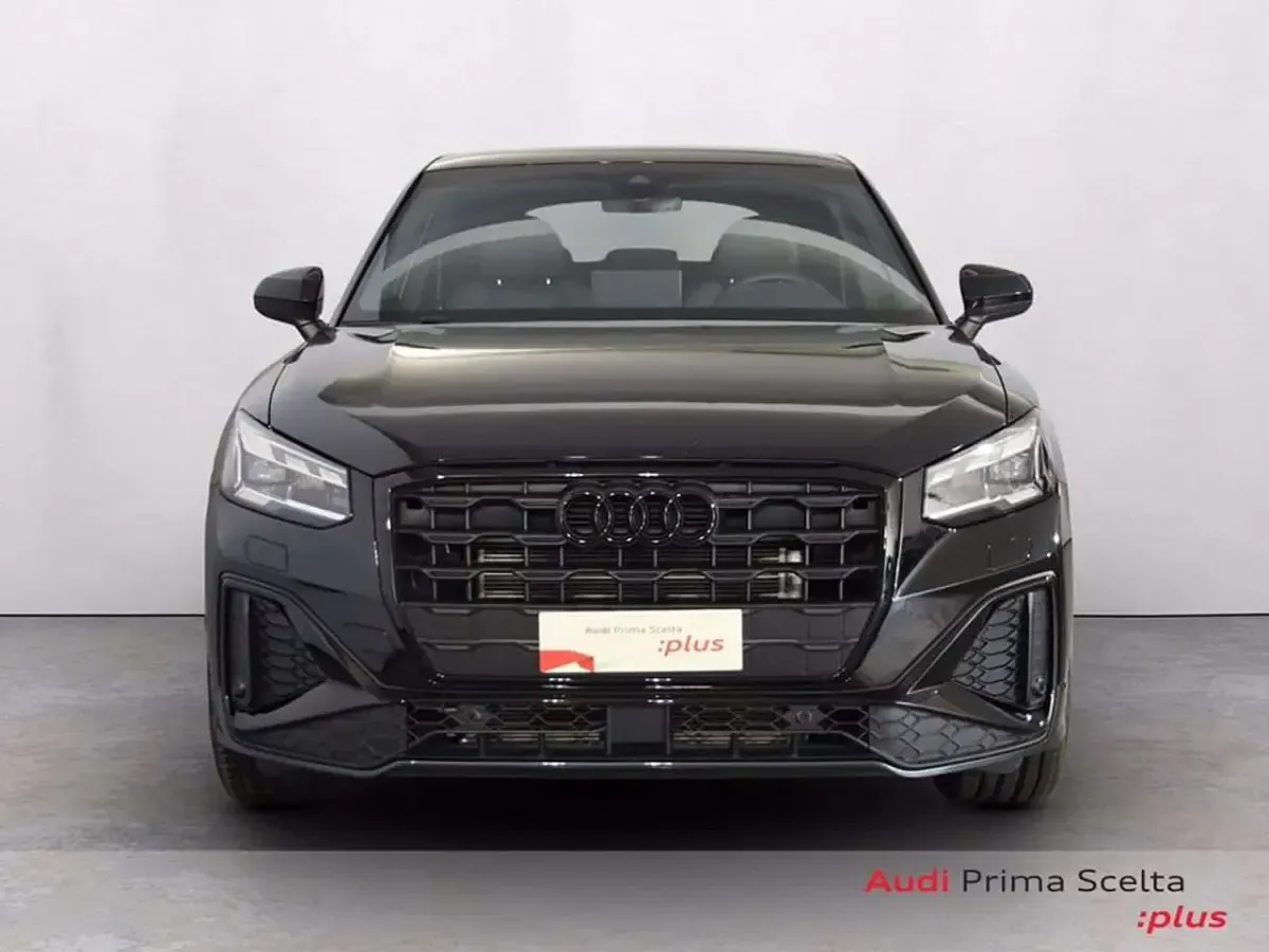 Usata Audi Q2 S-Line 150 CV (110 kW) 2025 Nero mito metallizzato SUV