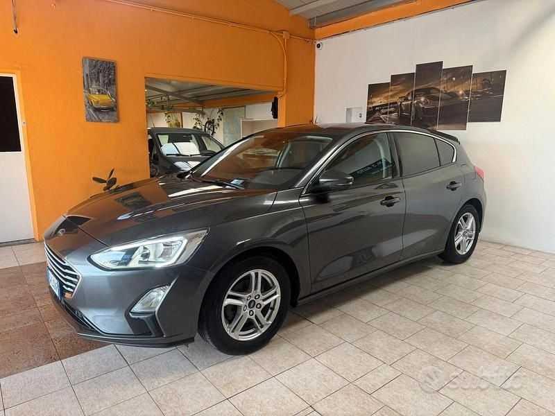 Usata Ford Focus ST-Line 125 CV (91 kW) 2019 Grigio Berlina