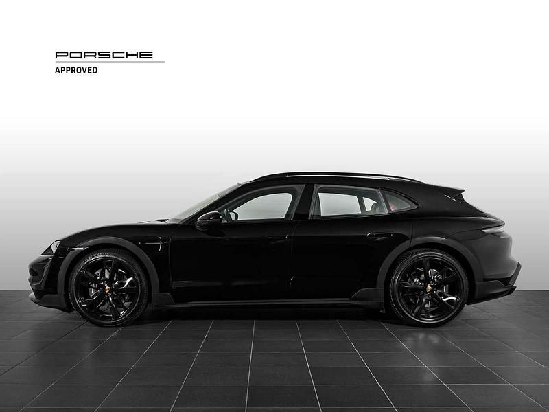 Usata Porsche Taycan Cross Turismo 280 kW (381 CV) 2023 Nero Station wagon