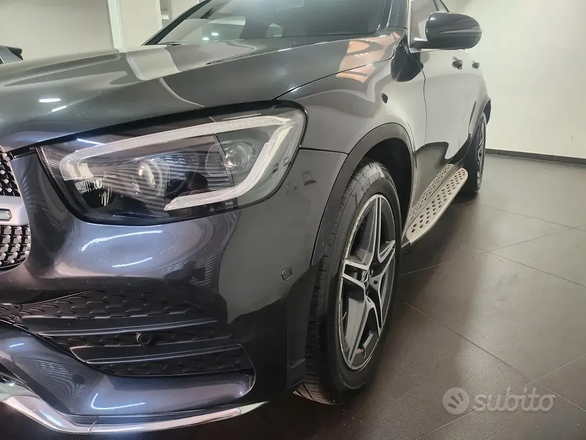 Usata Mercedes GLC220 Premium Plus 194 CV (142 kW) 2020 Grigio SUV