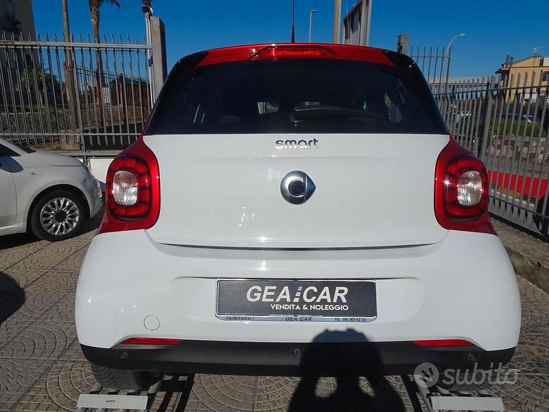 Occasion Smart ForFour Prime 90 ch (66 kW) 2016 Blanc Citadine