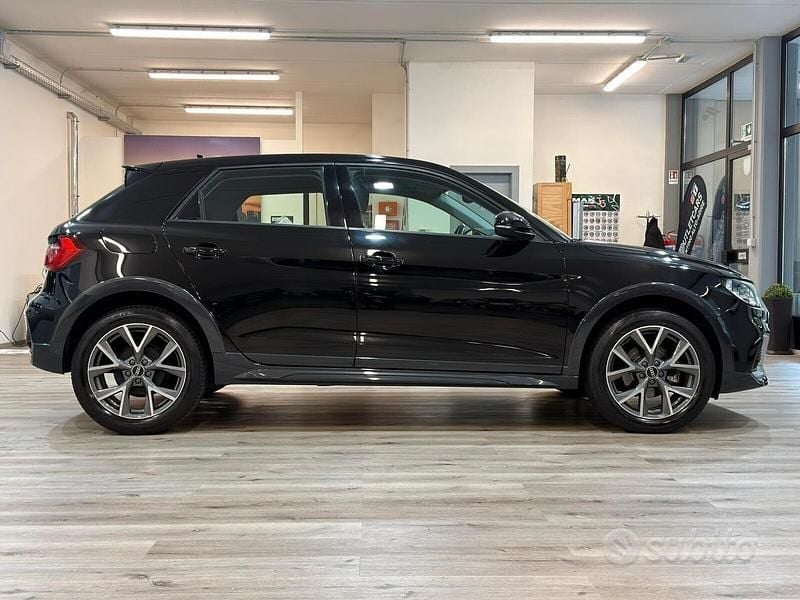 Usata Audi A1 Admired 95 CV (69 kW) 2021 Nero SUV