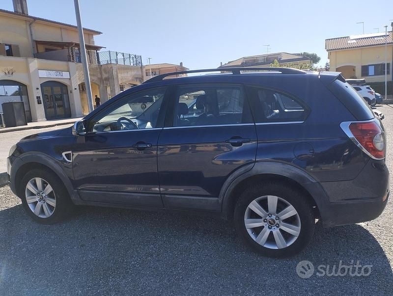 Usata Chevrolet Captiva 150 CV (110 kW) 2007 Blu SUV
