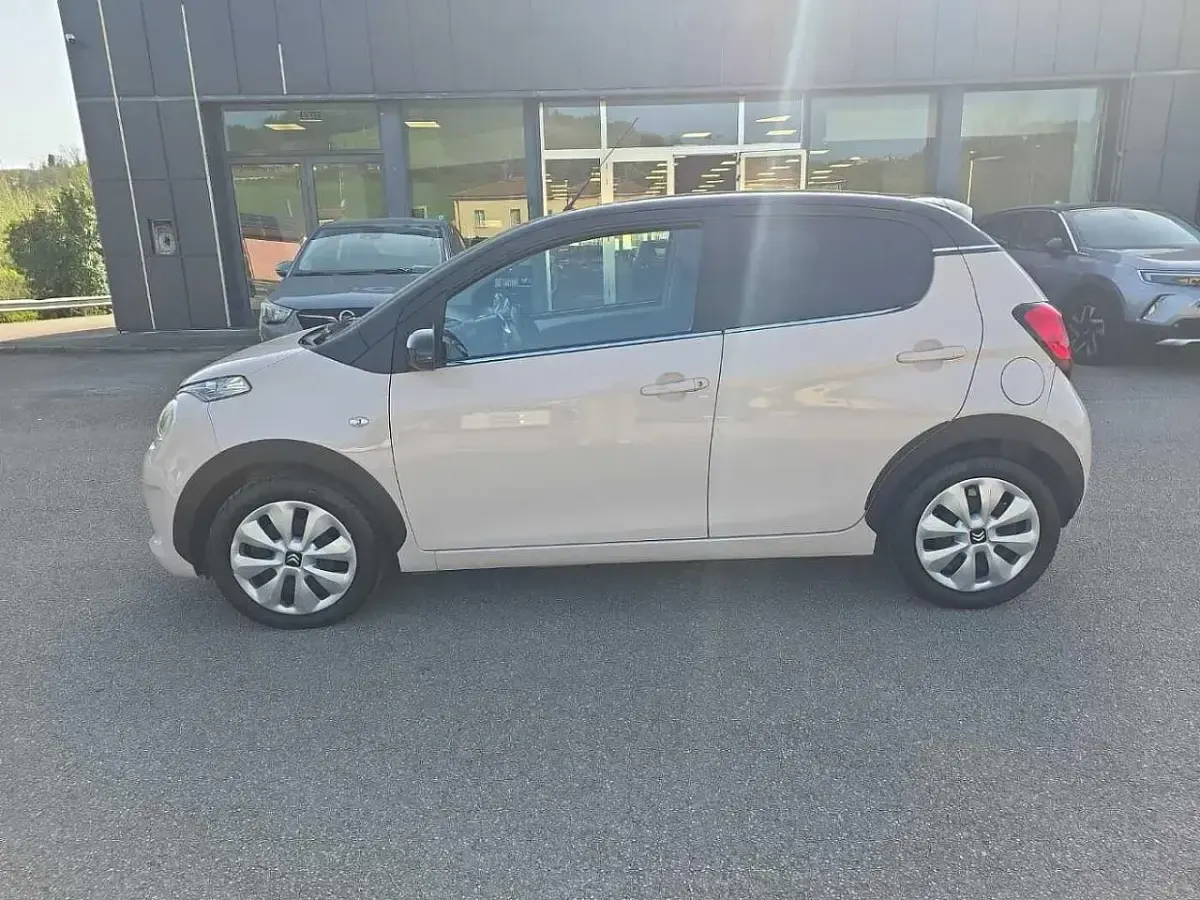 Usata Citroën C1 72 CV (52 kW) 2021 Beige Utilitaria