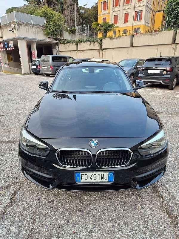 Usata BMW 118 Sport Line 150 CV (110 kW) 2016 Nero Utilitaria